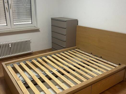WG-Zimmer zur Miete 350 € 15 m² Geschoss EG/3 frei ab sofort Fechenheim Ost 60386