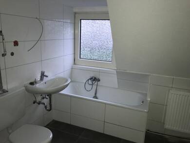 Wohnung zur Miete 419 € 2 Zimmer 55,6 m² Dachgeschoss, 2. Geschoss frei ab 30.06.2025 Am Puddelhammer 6 Rauherfeld Menden 58706