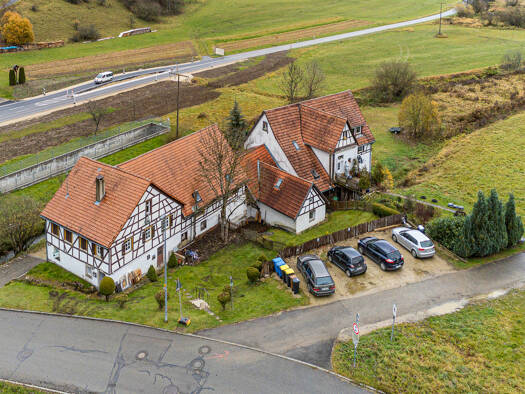 Bauernhaus zum Kauf 249.900 € 18 Zimmer 600 m² 3.376 m² Grundstück Reichenbach am Heuberg 78564