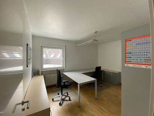 Büro zur Miete provisionsfrei 550 € 1 Zimmer 30,1 m² Bürofläche Bad Vilbel 61118