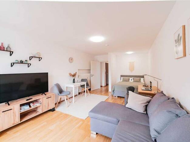 Wohnung zur Miete 530 € 1 Zimmer 42 m² 2. Geschoss frei ab 01.01.2027 Weiherhof Zirndorf 90513