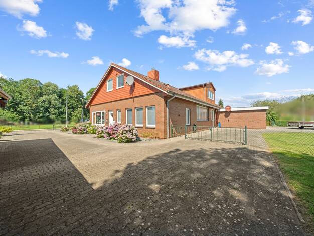 Werkstatt zum Kauf 595.000 € 445 m² Lagerfläche Tönning 25832