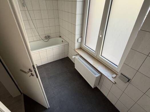 Wohnung zur Miete 550 € 2 Zimmer 56 m² frei ab sofort Herne-Süd Herne 44625