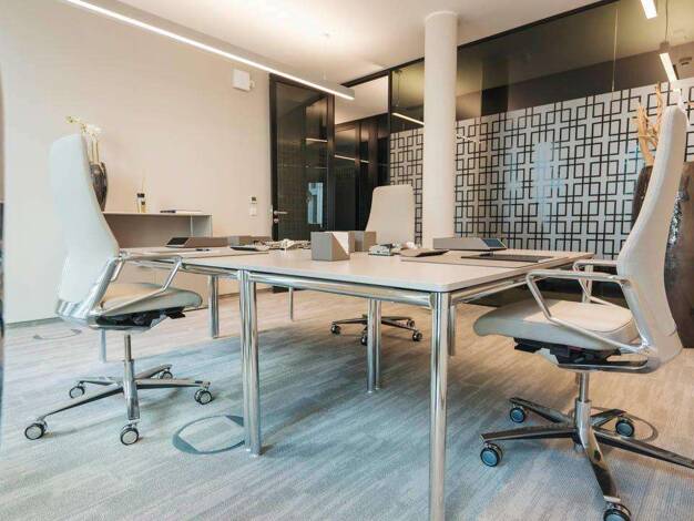 Bürofläche zur Miete provisionsfrei 28 m² Bürofläche teilbar ab 7 m² Kurfürstendamm 14 Charlottenburg Berlin 10719