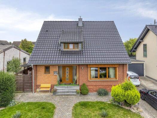 Einfamilienhaus zum Kauf 520.000 € 6 Zimmer 149 m² 504 m² Grundstück Gymnich Erftstadt 50374