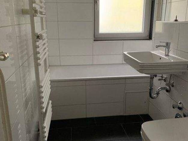 Wohnung zur Miete 572 € 3 Zimmer 75,3 m² 2. Geschoss frei ab 21.01.2026 Königsberger Straße 79 Bad Sobernheim 55566