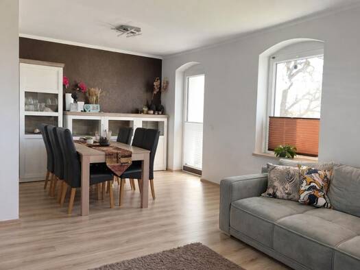 Wohnung zur Miete 1.010 € 4 Zimmer 84,1 m² 1. Geschoss frei ab 01.06.2026 Nordstraße 25 Oberhermsdorf 01737