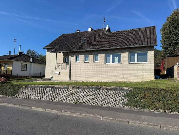 Mehrfamilienhaus zum Kauf 375.000 € 6 Zimmer 145 m² 1.622 m² Grundstück Eudenbach Königswinter 53639