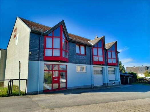 Bürogebäude zum Kauf 250.000 € 5 Zimmer Mühltroff 07919