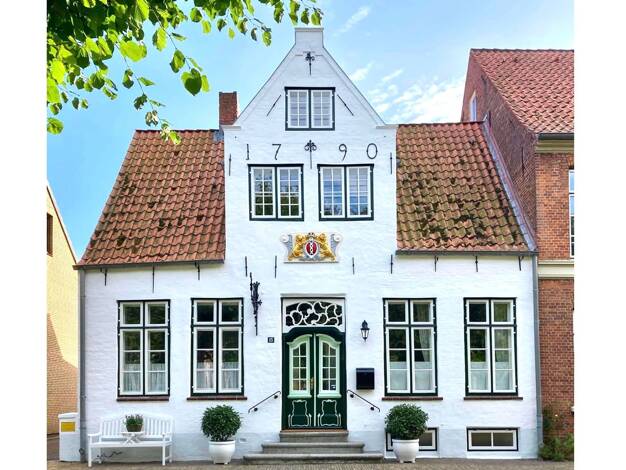Haus zum Kauf 795.000 € 6 Zimmer 200 m² 182 m² Grundstück Friedrichstadt 25840