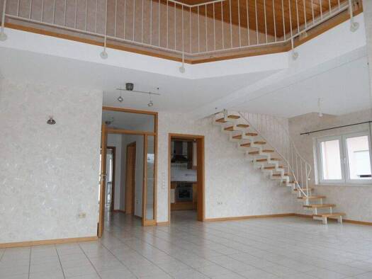 Maisonette zur Miete 1.440 € 3 Zimmer 107 m² 1. Geschoss frei ab sofort Zewen Trier 54294