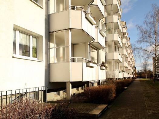 Wohnung zur Miete 411 € 3 Zimmer 64,9 m² 4. Geschoss Willi-Bredel-Straße 20 Vogelviertel Neubrandenburg 17034