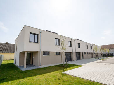 Reihenendhaus zum Kauf 850.000 € 6 Zimmer 213,4 m² 485 m² Grundstück Forchheim Rheinstetten 76287