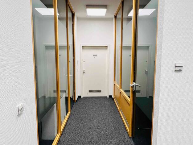 Bürofläche zur Miete provisionsfrei 4 Zimmer 66 m² Bürofläche Marktstraße 1-3 Ilmenau 98693