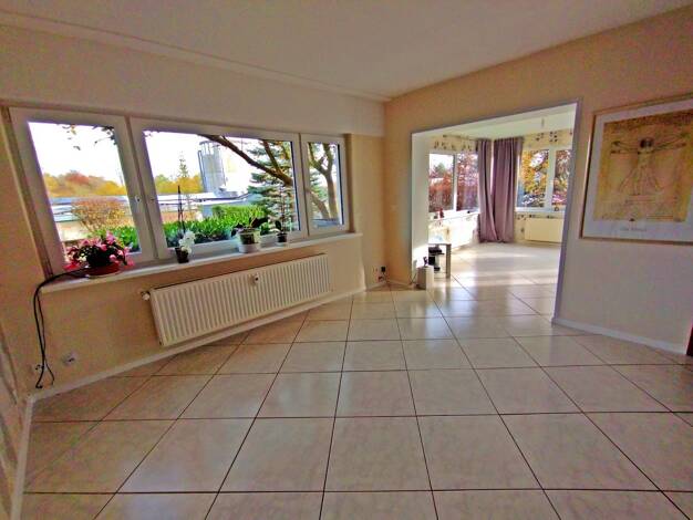 Wohnung zum Kauf 326.000 € 5 Zimmer 145 m² EG Sirzenich Trierweiler 54311