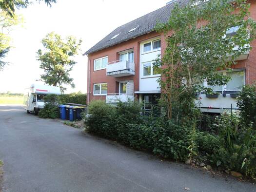 Wohnung zur Miete 782 € 2,5 Zimmer 62 m² 2 Geschosse frei ab sofort Aschhoopstwiete 48 Wedel 22880