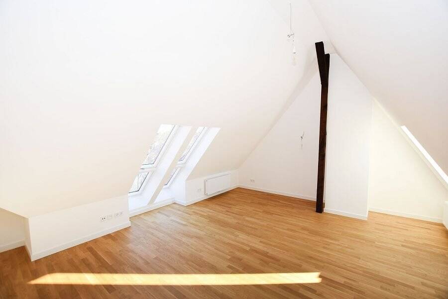 Denkmalgeschützte Maisonette-Wohnung im historischen Stil! – Hannover – Vorschaubild 8