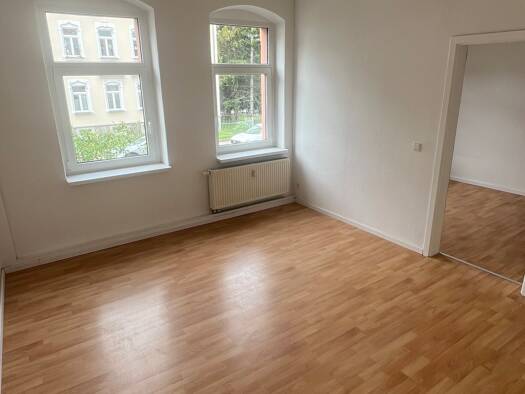Wohnung zur Miete 300 € 2 Zimmer 55 m² Goldammerstraße 13 Geringswalde Geringswalde 09326