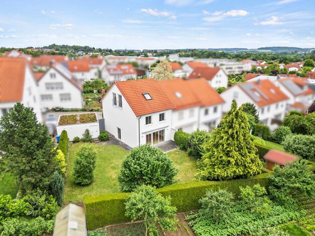 Reihenendhaus zum Kauf 549.900 € 5,5 Zimmer 132,2 m² 432 m² Grundstück Biberach an der Riß 88400