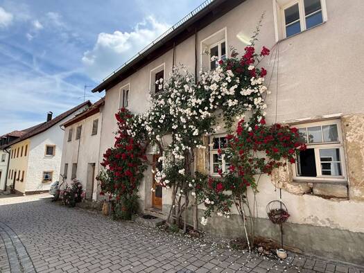 Immobilie zum Kauf 276.000 € 5 Zimmer 135 m² 551 m² Grundstück frei ab sofort Betzenstein 91282