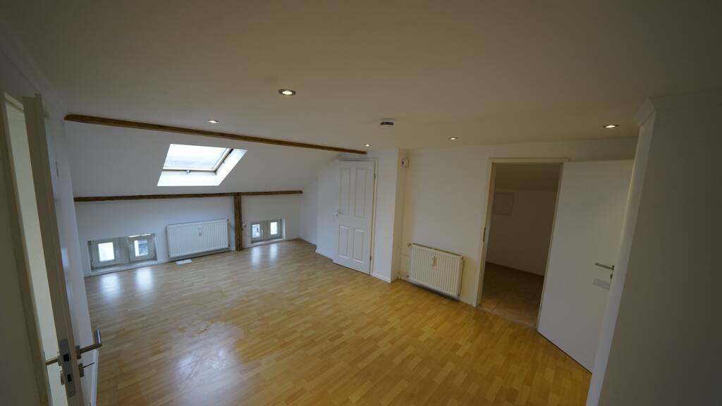 Wohnung zur Miete 580 € 3 Zimmer 54 m² Geschoss 2/3 frei ab sofort Lindenstraße 48a St. Lorenz Süd Lübeck 23558