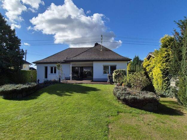 Mehrfamilienhaus zum Kauf 409.000 € 4 Zimmer 240 m² 750 m² Grundstück Ransbach 56235