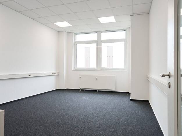 Büro zur Miete 2 € 21,1 m² Bürofläche Europark Fichtenhain A 13 a Fischeln Krefeld 47807