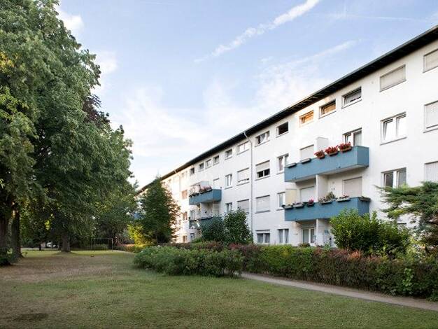 Wohnung zur Miete 1.426 € 4 Zimmer 109 m² frei ab 19.08.2025 Hansaallee 113 Westend-Nord Frankfurt am Main 60320