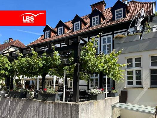 Mehrfamilienhaus zum Kauf 680.000 € 7 Zimmer 217 m² 398 m² Grundstück frei ab sofort Innenstadt Detmold 32756