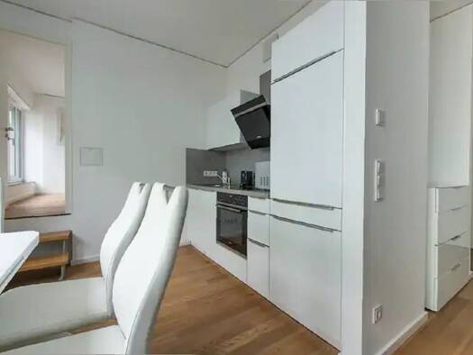 Studio zur Miete 680 € 1,5 Zimmer 30 m² frei ab sofort Bockenheim Frankfurt am Main 60487