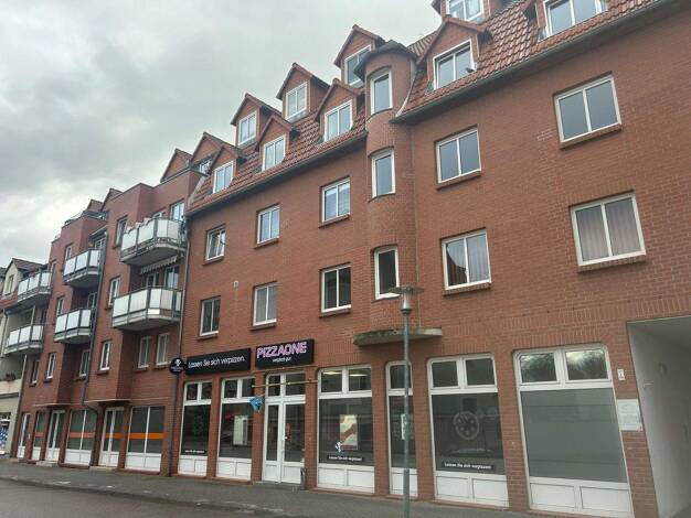 Wohnung zur Miete 375 € 2 Zimmer 43,9 m² 1. Geschoss frei ab sofort Preußerstraße 17 Merseburg 06217