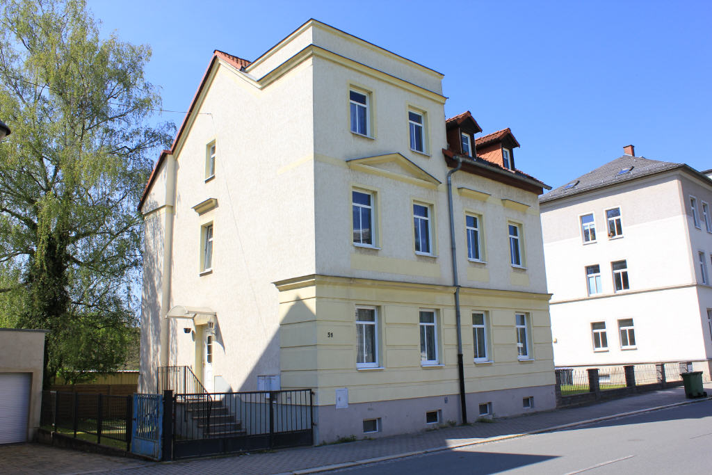 Mehrfamilienhaus zum Kauf 59.000 € 9 Zimmer 204 m²<br/>Wohnfläche 305 m²<br/>Grundstück Schmölln Schmölln 04626