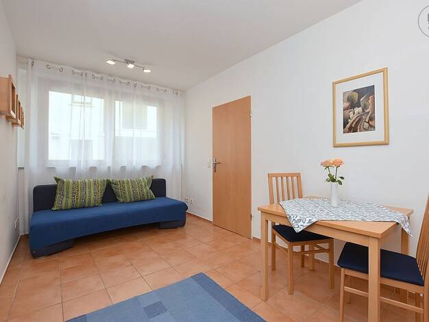 Wohnung zur Miete auf Zeit 990 € 2 Zimmer 40 m² frei ab sofort Münster Stuttgart 70376