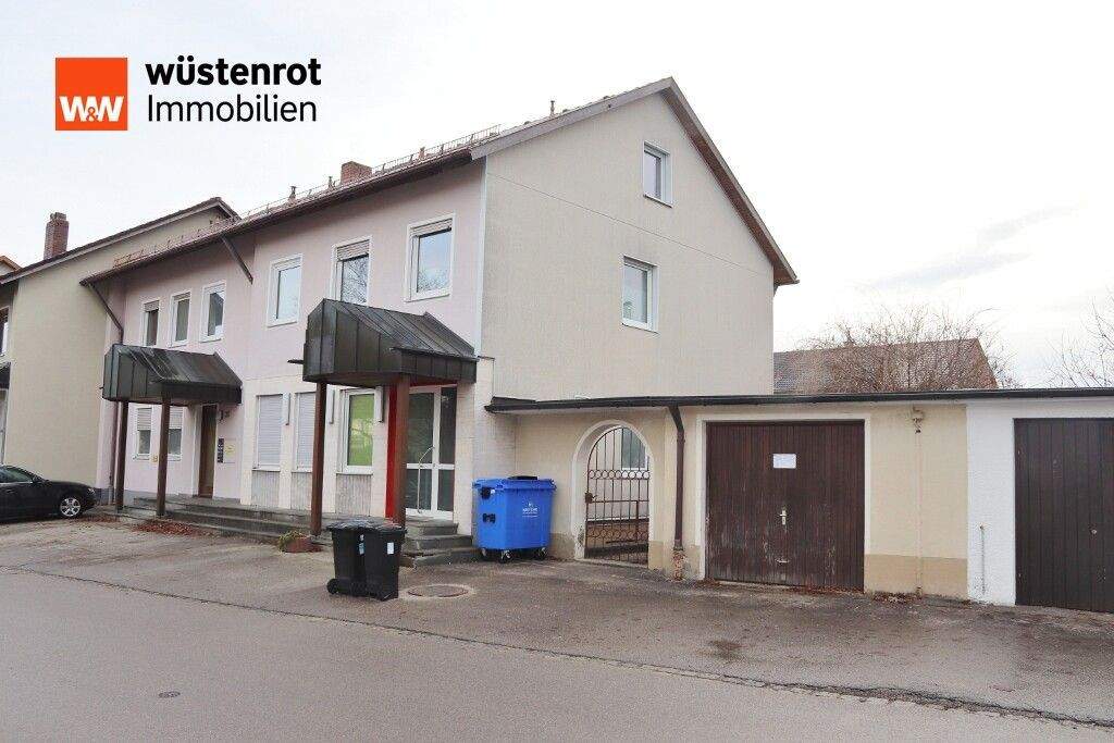 Immobilie in Marktoberdorf - 4 - Familien - Haus mit Garage in Marktoberdorf - vermietet - Bild 0
