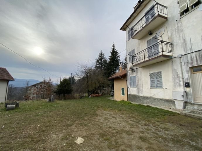 Studio zum Kauf 38.000 € 4 Zimmer 80 m²<br/>Wohnfläche ab sofort<br/>Verfügbarkeit Urbe Savona 17048