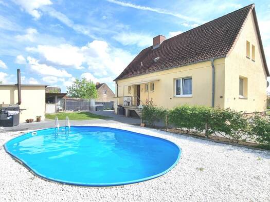 Einfamilienhaus zum Kauf 185.000 € 5 Zimmer 120 m² 1.014 m² Grundstück Teusin Utzedel 17111