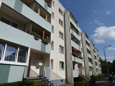 Wohnung zur Miete 339 € 3 Zimmer 57,3 m² 4. Geschoss frei ab 15.09.2025 Werrastraße 4 Nördliche Neustadt Halle (Saale) 06122