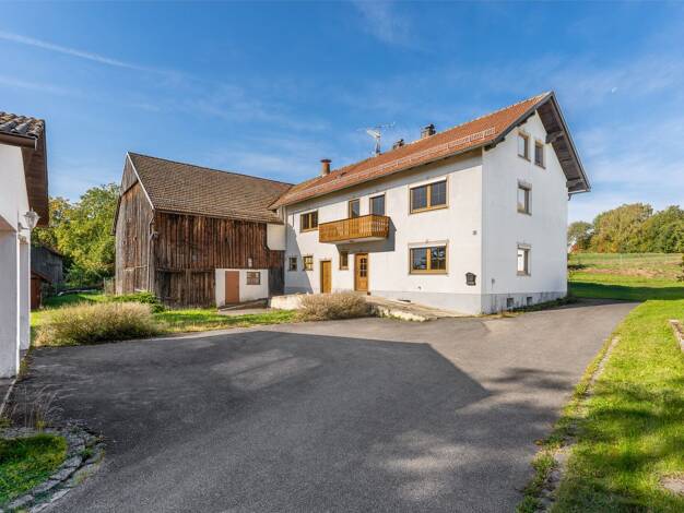 Einfamilienhaus zum Kauf 189.000 € 7 Zimmer 160,6 m² 2.320 m² Grundstück Obernried Waffenbrunn 93494