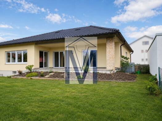 Bungalow zur Miete 2.500 € 6 Zimmer 200 m² 600 m² Grundstück Ketsch 68775
