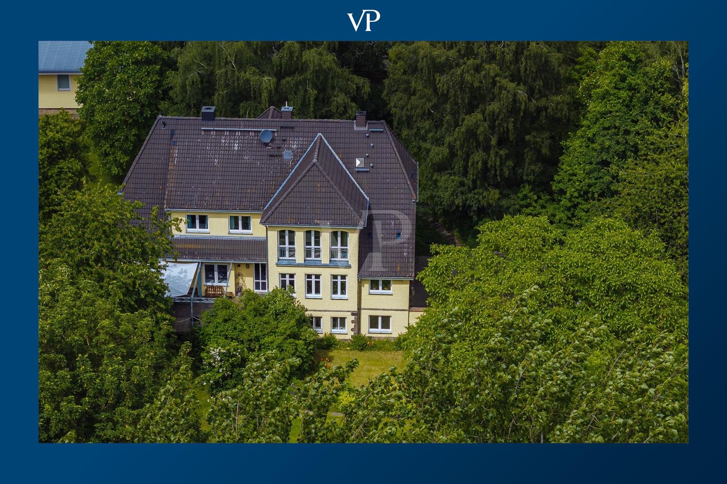 Villa zum Kauf 950.000 € 8 Zimmer 350 m²<br/>Wohnfläche 4.465 m²<br/>Grundstück Groß Lüsewitz Sanitz / Groß Lüsewitz 18190