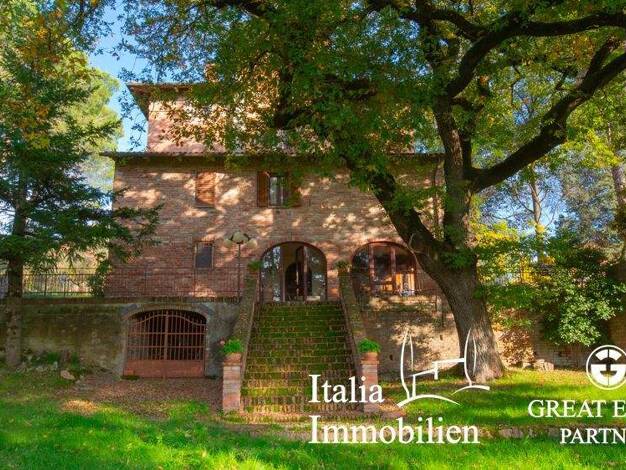 Villa zum Kauf 460.000 € 11 Zimmer 376 m² 8.000 m² Grundstück Castiglione Del Lago 06061