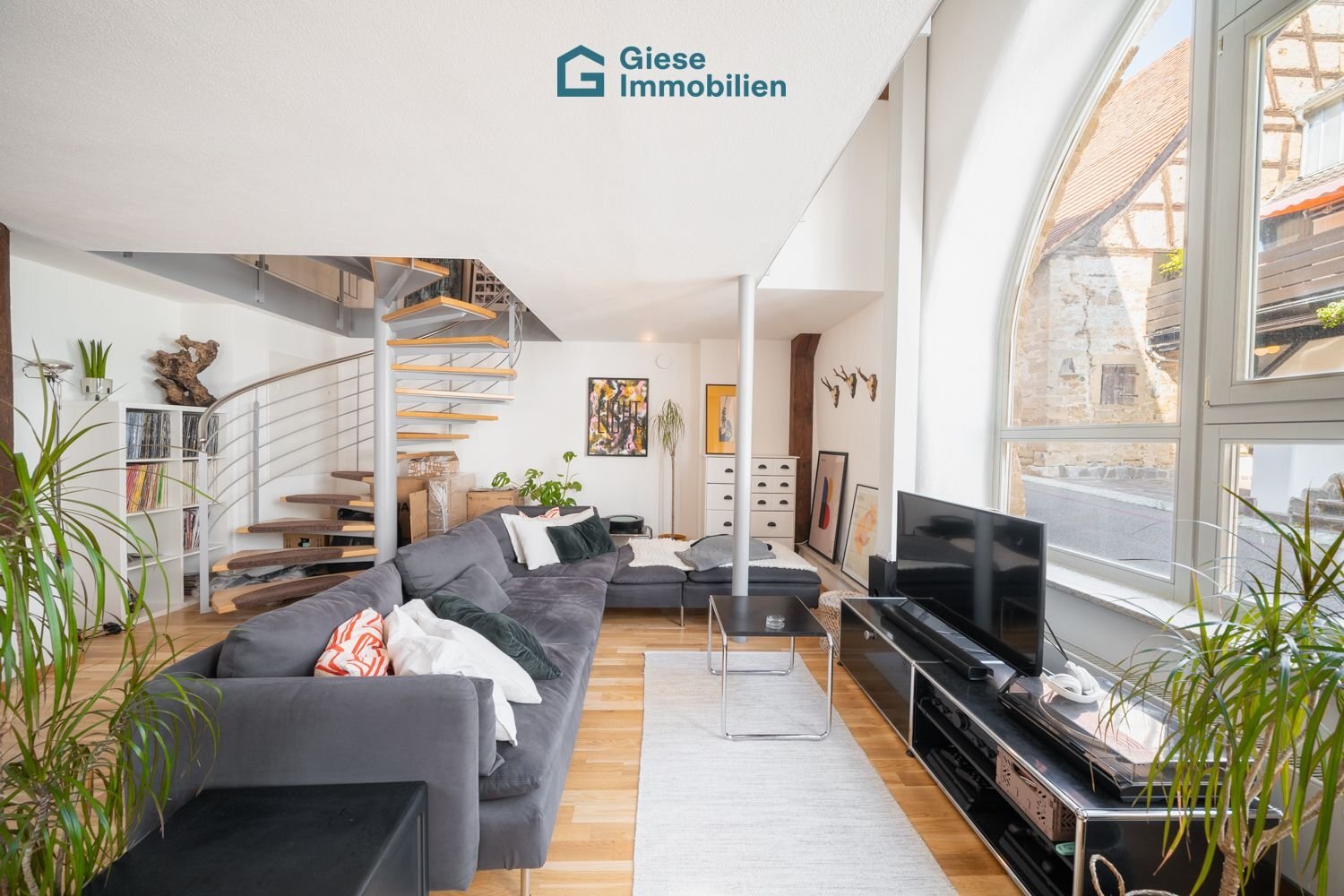 Loft zum Kauf 314.000 € 2,5 Zimmer 107 m²<br/>Wohnfläche EG<br/>Geschoss Bönnigheim Bönnigheim 74357