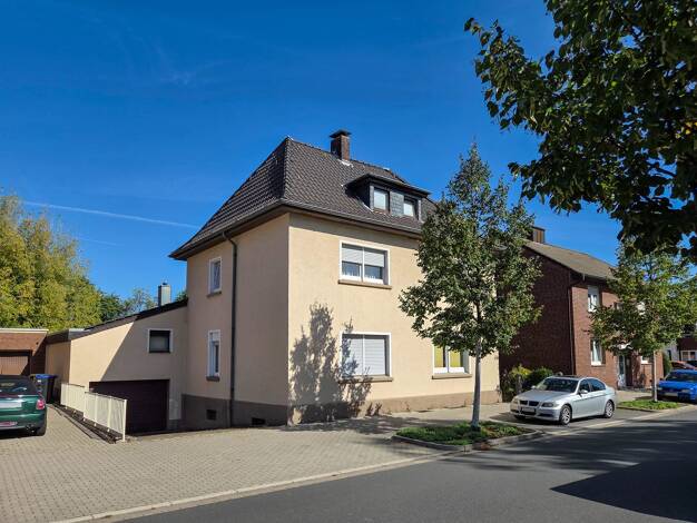 Mehrfamilienhaus zum Kauf 439.000 € 8 Zimmer 170 m² 1.087 m² Grundstück Nordlünen Lünen 44534