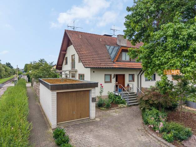 Doppelhaushälfte zum Kauf 549.000 € 6 Zimmer 153 m² 401 m² Grundstück Bahlingen 79353