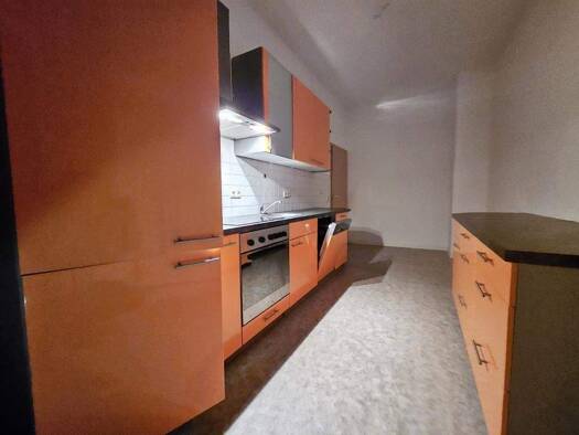 Wohnung zur Miete 259 € 1,5 Zimmer 48,9 m² EG Moritzstraße 55 Westend Plauen 08523