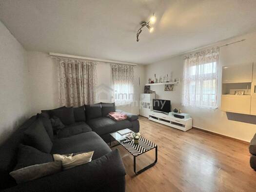 Bungalow zum Kauf 237.000 € 2 Zimmer 100 m² 1.107 m² Grundstück Schwarzenbach 2803