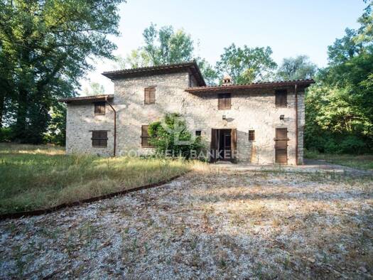 Haus zum Kauf 330.000 € 317 m² 4.230 m² Grundstück Perugia 06133