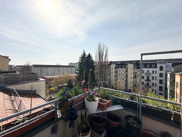 Wohnung zum Kauf als Kapitalanlage geeignet 215.000 € 2,5 Zimmer 70 m² Wormser Straße 30a Striesen-West Dresden 01309