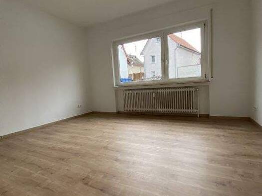 Bürofläche zur Miete provisionsfrei 10,66 € 3 Zimmer 61 m² Bürofläche Casteller Straße Diedenbergen Hofheim am Taunus 65719