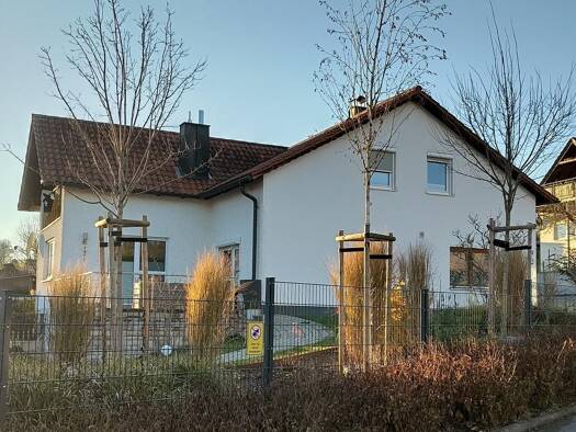 Einfamilienhaus zum Kauf 399.000 € 171 m² 721 m² Grundstück Lintach Freudenberg 92272